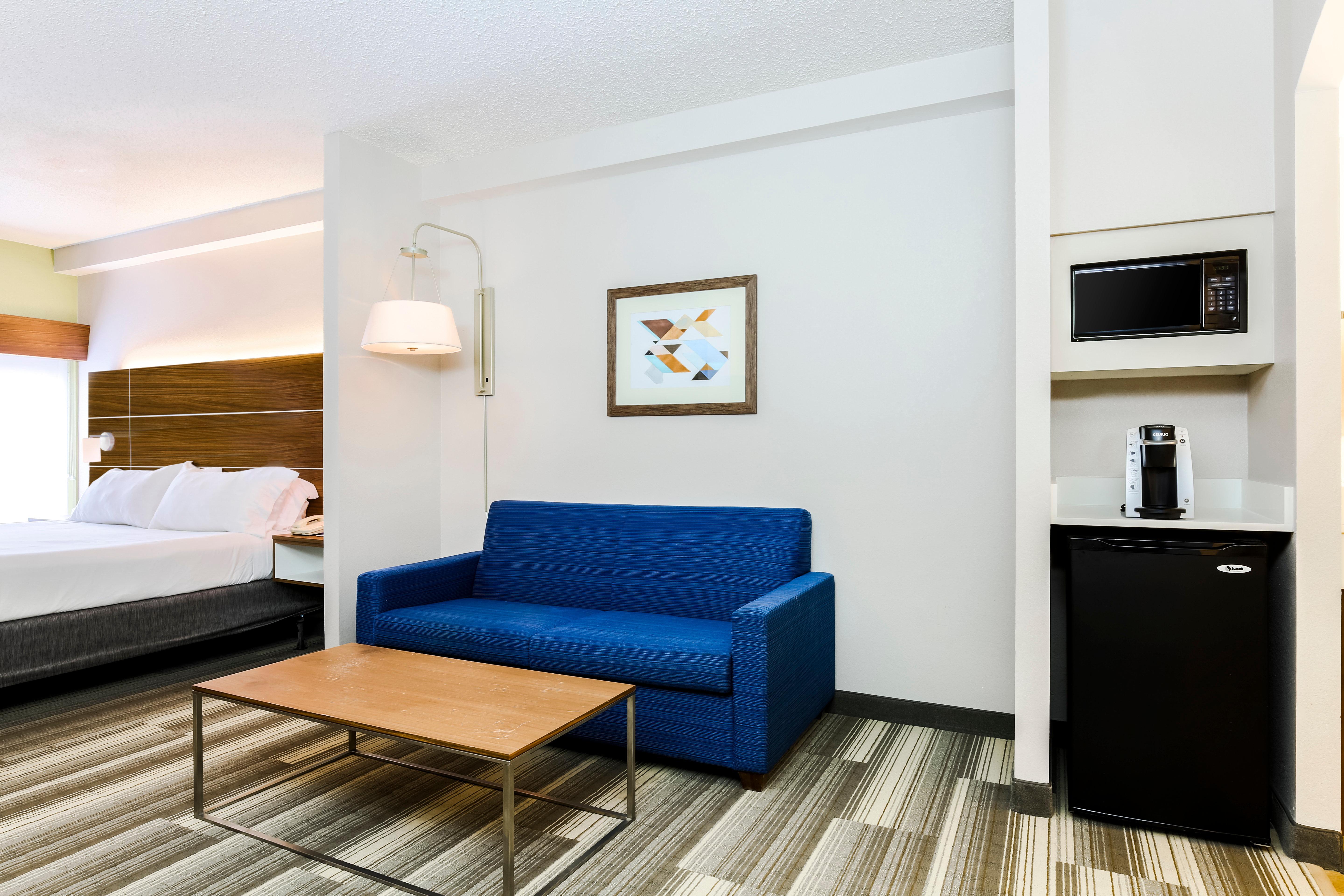 Holiday Inn Express Philadelphia Ne - Langhorne By Ihg Екстериор снимка