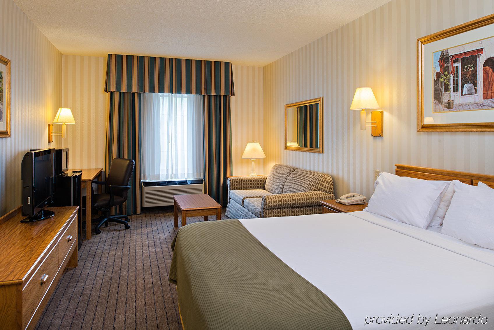 Holiday Inn Express Philadelphia Ne - Langhorne, An Ihg Hotel Стая снимка
